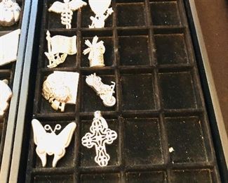 MISC. PINS & PENDANTS