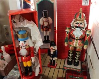About a dozen nutcrackers.  Many in box.