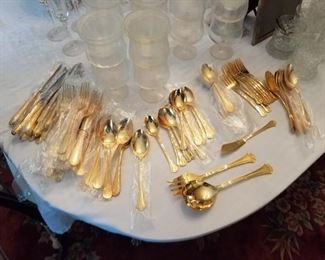 Gold silverware set x 2