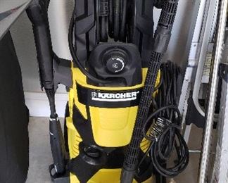Karcher pressure washer with extra attachments