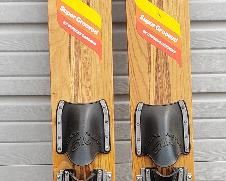 Cypress Garden skis