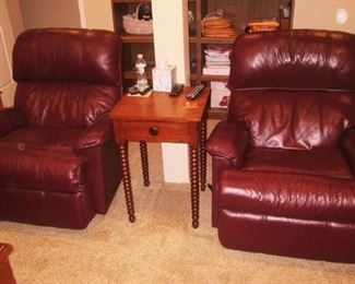 Burgandy Reclining Flexsteel Leather Chairs $300./ each 37" wide, 12 years mild used