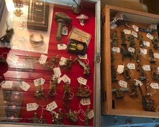 Military & Lead toy soldiers