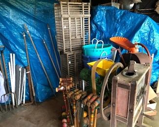 Different view of shellers