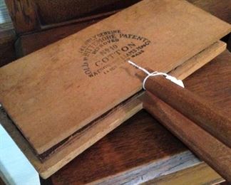 Old Whittemore Patent cotton carding comb