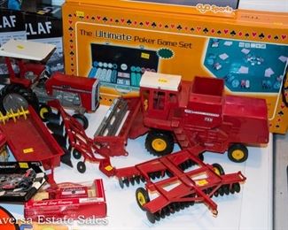 Vintage ERTL tractor set