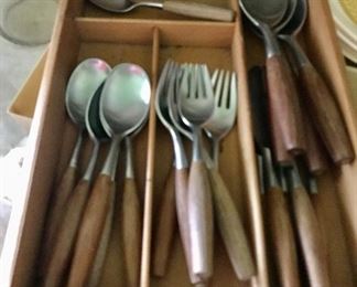 Partial set Dansk "Fjord" 200.00