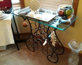 Wine service stand with glass top