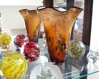 Art glass pieces