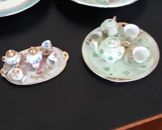 Mini tea sets