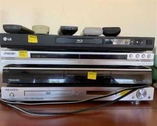 Lot. 29-LG blu ray player, Sony DVD player, to shiva dvd, Samsung DVD player $10 each