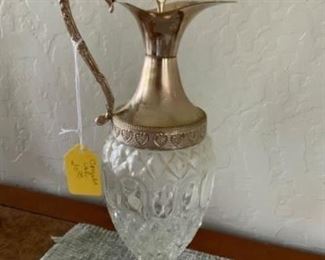 Lot 96- small crystal vase $20 NOW $10