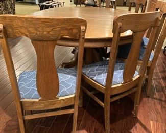 Six Antique Tiger Oak DR Chairs