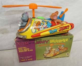 TOM & JERRY BATTERY OP HELICOPTER 
