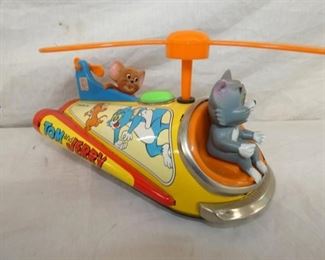 VIEW 3 TOM & JERRY HELICOPTER 