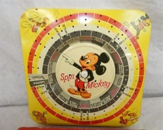 VIEW 2 MICKEY MOUSE SPIN GAME W/OG. BOX 