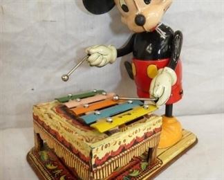MICKEY MOUSE WIND-UP XYLYPHONE PLAYER 