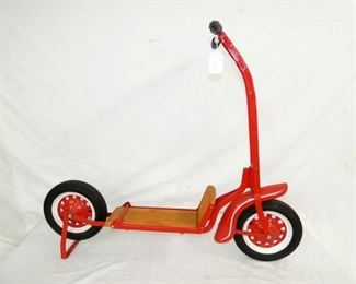 1940'S UNUSUAL SCOOTER 
