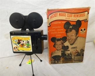 VIEW 2 MICKEY MOUSE NEWS REEL W/BOX 