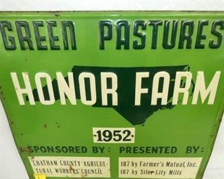 VIEW 2 GREEN PASTURES HONOR FARM SIGN 