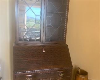 Beautiful secretary desk! A must see in person!