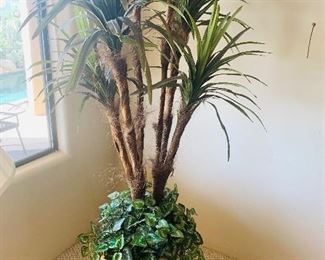 Nice faux tree/planter