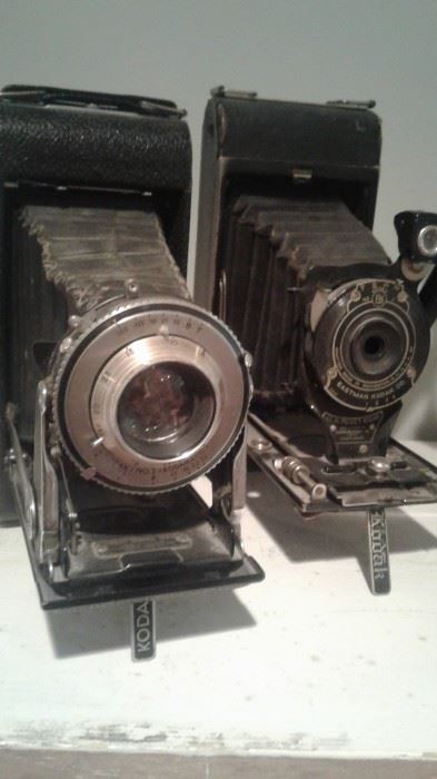Antique cameras-MANY!