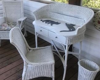 Old Wicker Vanity With Chair