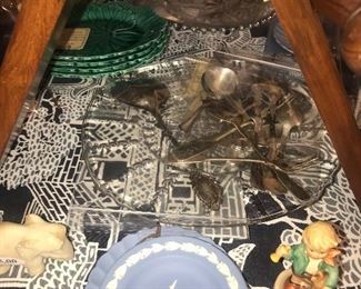Living Room ~ Collectible Table