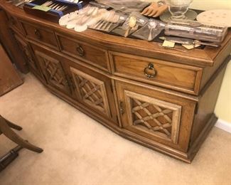 Vintage Thomasville Dining Room Set ~ Table With Four Leaves, Six High Back Chairs With Rush Seats And Buffet ~ Dining Room