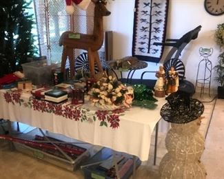 Christmas And Holiday Decor ~ Some Vintage