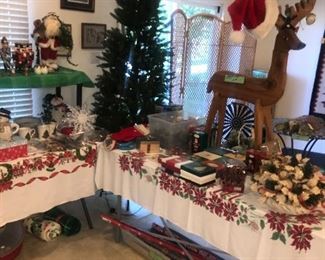 Christmas And Holiday Decor ~ Some Vintage