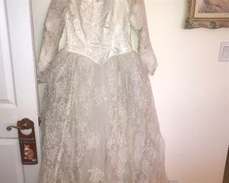 Vintage Wedding Dress