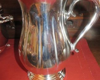 50% off now $9 was $18 Towle Silver Plate Footed Beverage Water Pitcher with Ice Guard
