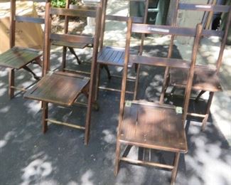  ANTIQUE VINTAGE WOODEN SLATTED FOLDING CHAIR
Set of 6
