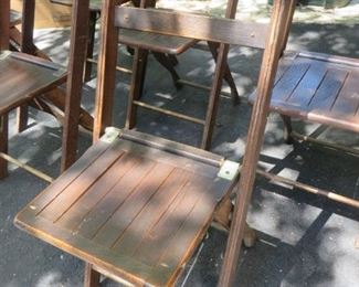  ANTIQUE VINTAGE WOODEN SLATTED FOLDING CHAIR
Set of 6