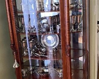 Round glass front China Cabinet