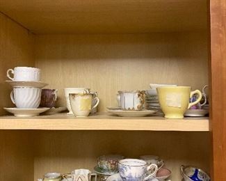 Collection of tea cups and saucers 