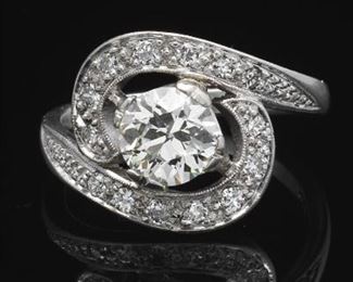 Ladies Art Deco Platinum and Diamond Cocktail Ring 