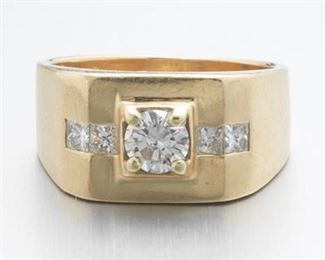 Ladies Gold and Diamond Ring