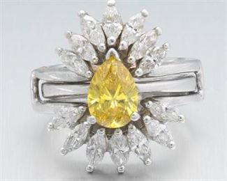Ladies Gold, 2.02 Ct Yellow Diamond and Diamond TwoPiece Ring, GIA Report 