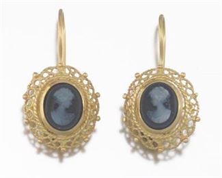 Ladies Renaissance Revival Pair of Gold and Cameo Earrings 