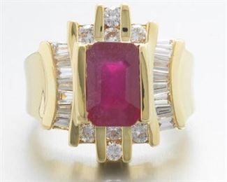Ladies Vintage Gold, Ruby and Diamond Fashion Ring 
