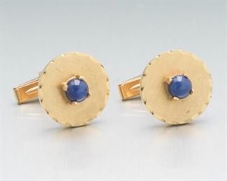 Pair of Vintage Gold and Blue Star Sapphire Cufflinks 