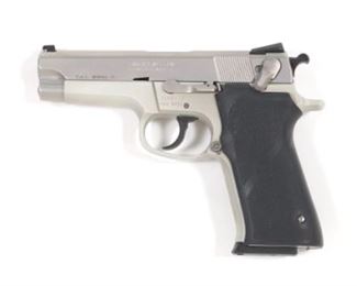 S  W Model 5903 9mm Semi Auto Pistol