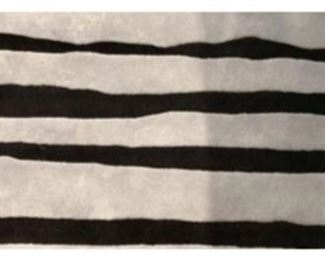 6 x 10 Black and Grey Wool Rug