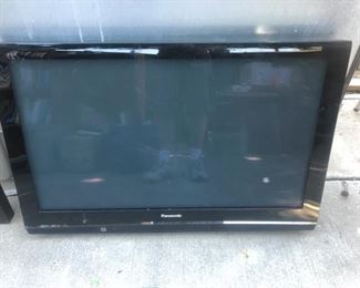 50" TV