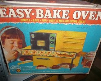 Vintage Easy Bake Oven