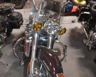 $5850.00!!! HARLEY DAVIDSON 2005 21,945 MILES VIN: 1HD1BJY135Y023510  MODEL FLSTC 1450 HERITAGE SOFTAIL 


MOTOR TWIN CAM 88 COUNTER BALANCED CARB  CONTACT US TO PURCHASE   PLEASE INCLUDE NAME AND WHICH VEHICLE.    