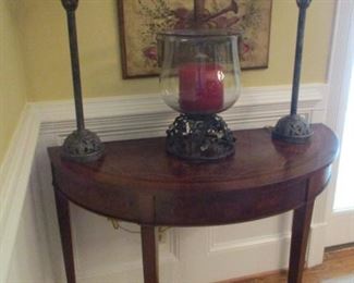 table and lamps